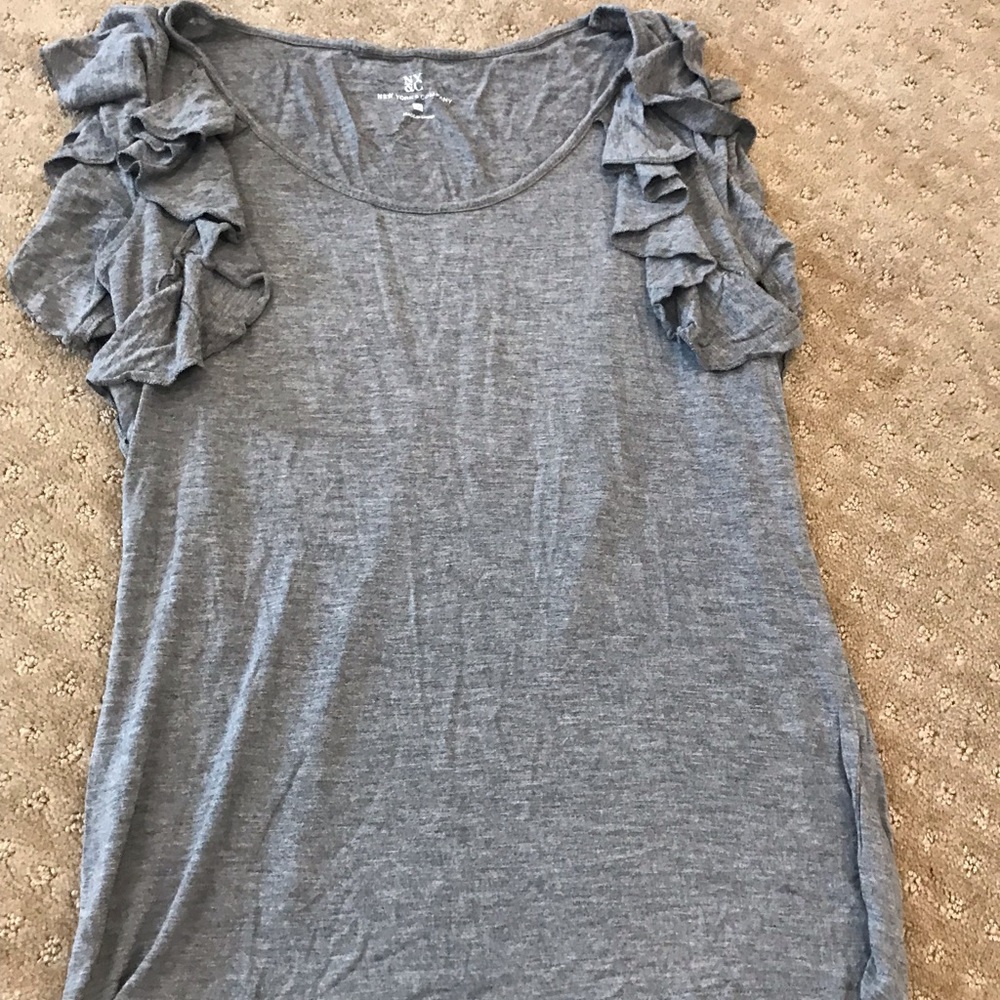 New York and Co. gray short sleeve tee